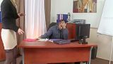 Beceriksiz Sekreterden Marifetli Sikiş